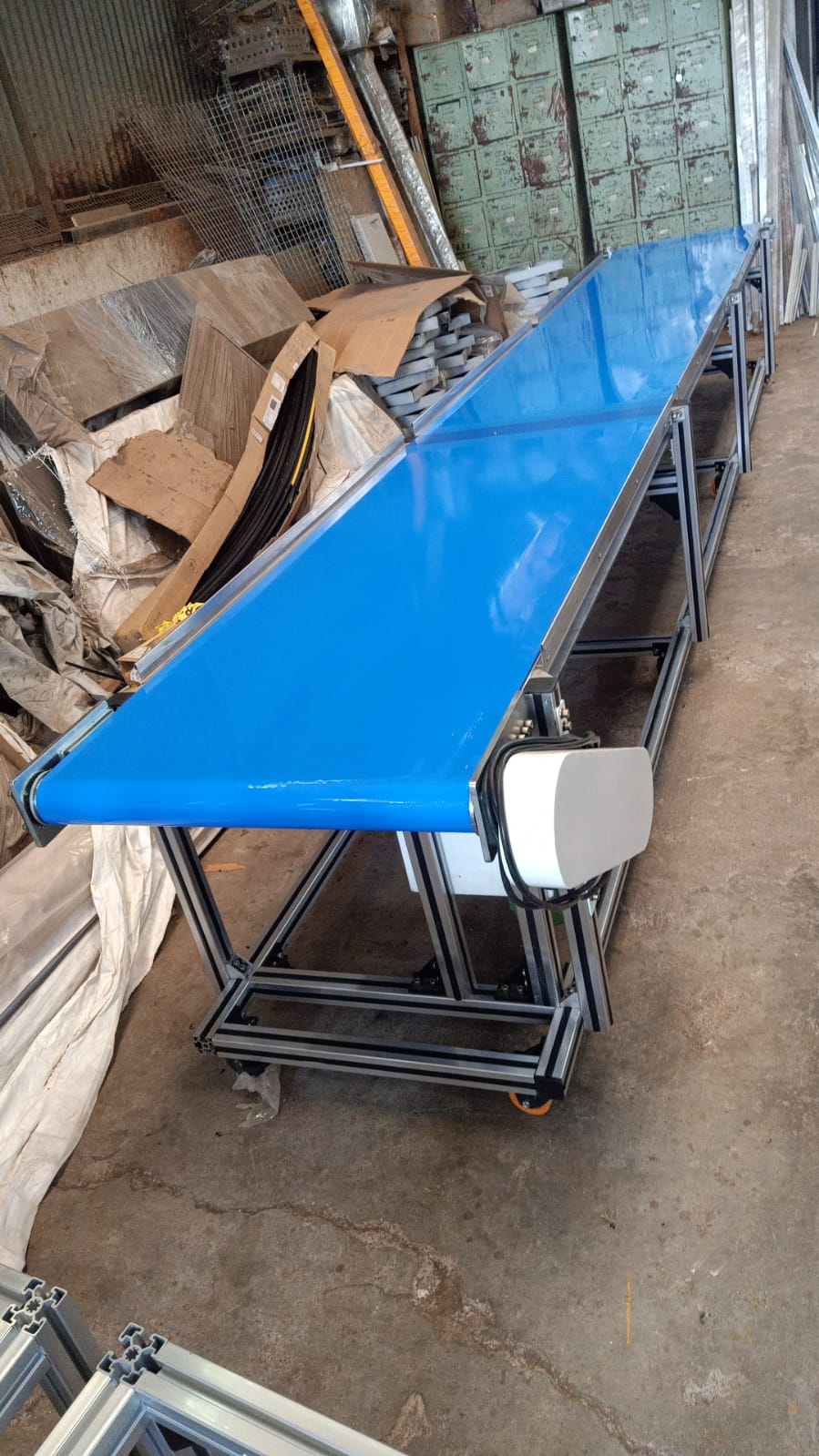 Conveyor 1