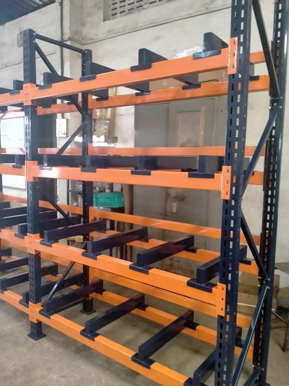 Hardware Rack — original photograph