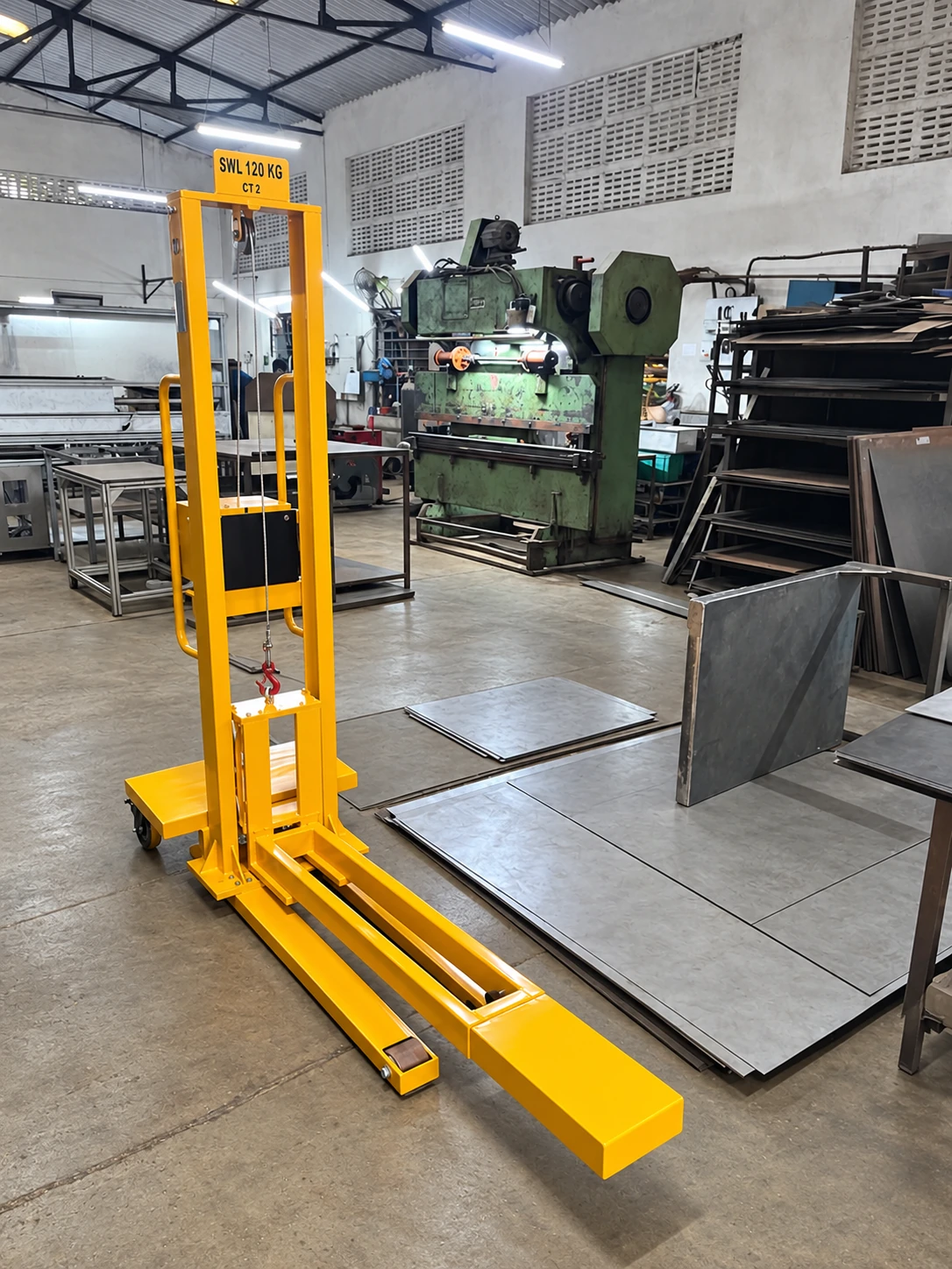 Manual Lifter — AI-cleaned product photograph