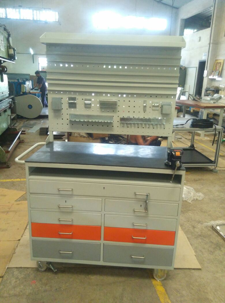 Tool trolley - drawers