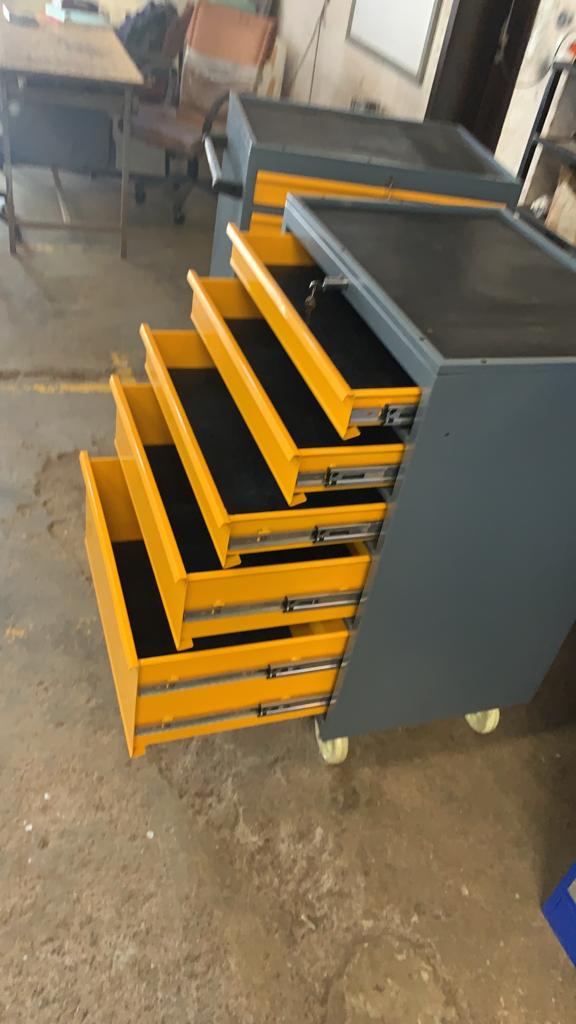 Tool trolley 5